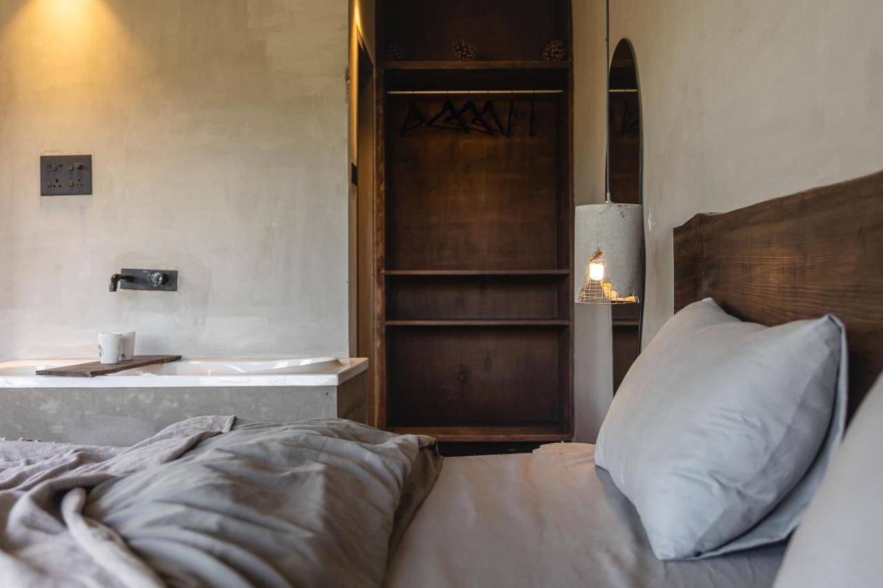 Ecstasy By Thhpsociety Bathtub Rooms Mukteshwar Exterior photo